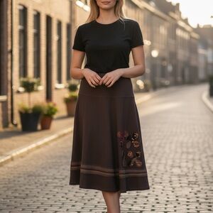 Chic Embroidered Midi Skirt in Brown vintage